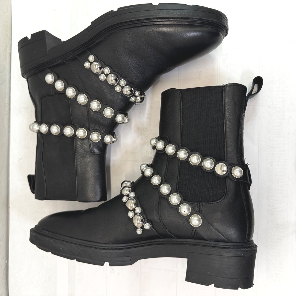 Zara Wom  8.5 EU 39 Black Leather Pearl Embellished Chelsea Boots Stud Lug Sole